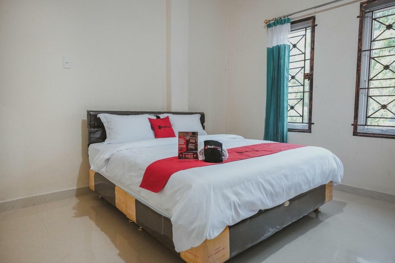 Reddoorz Near Ringroad Walks Medan