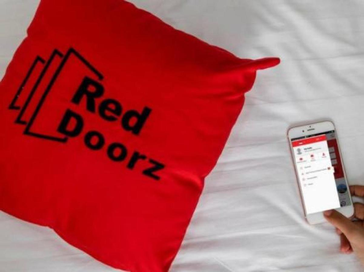 Reddoorz Near Ringroad Walks Rumah tetamu